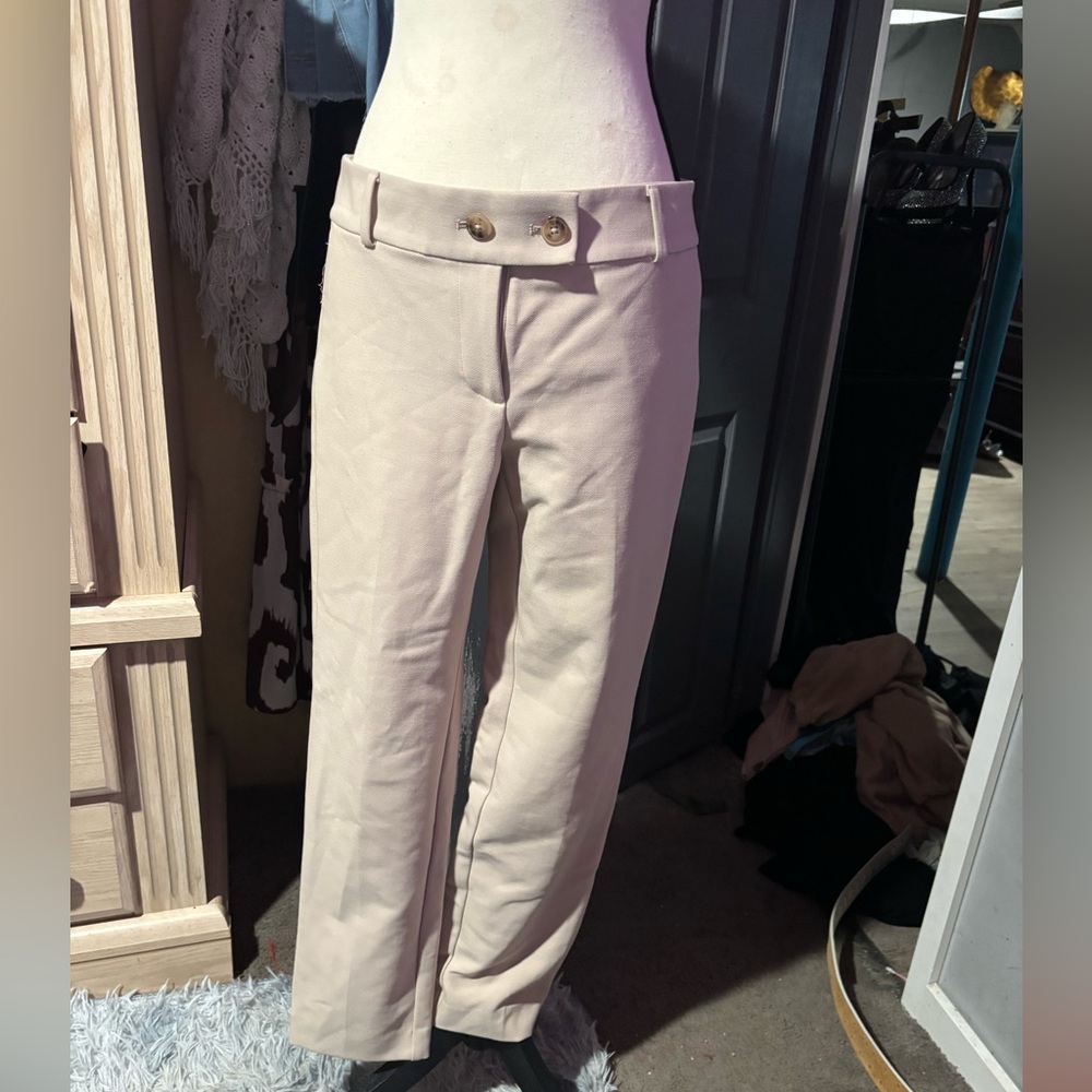 NWOT LOFT Cream 4 Slim Dress Pants